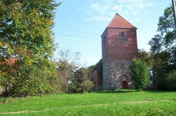 Kirche in Karcheez